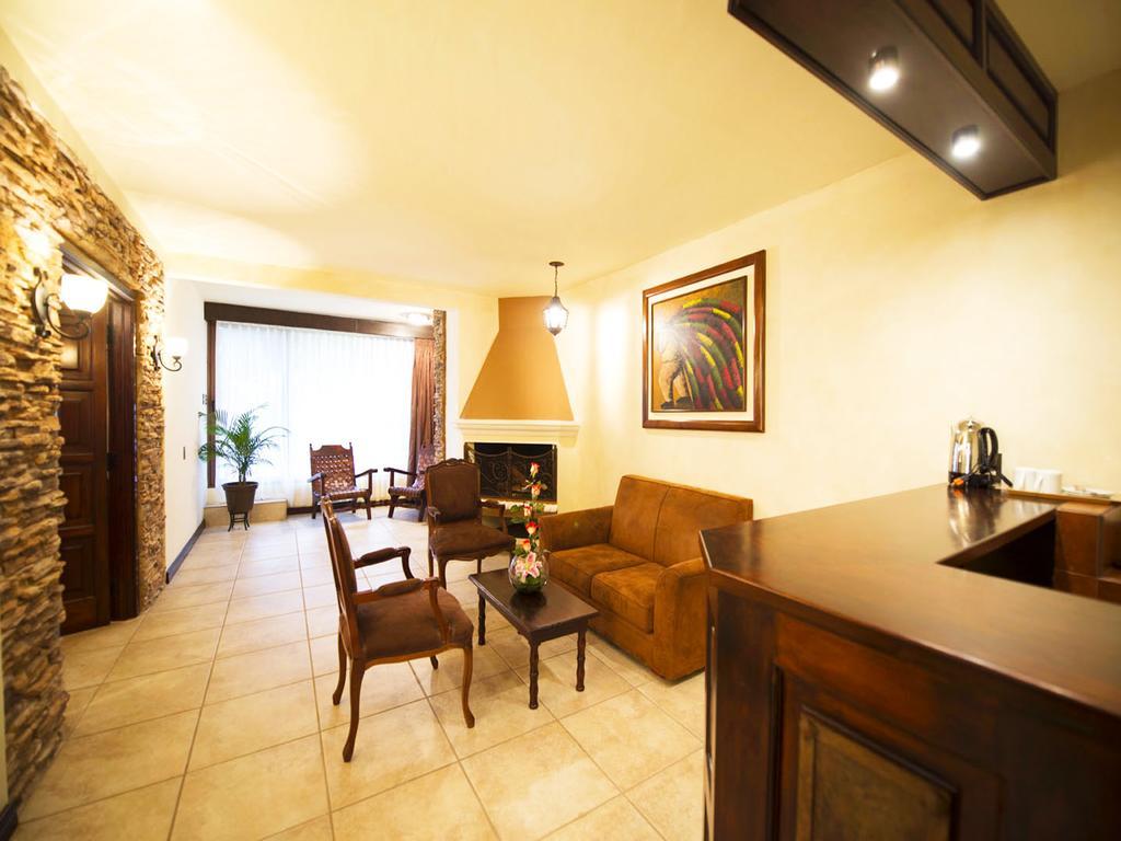 Hotel Soleil La Антигуа-Гватемала Номер фото