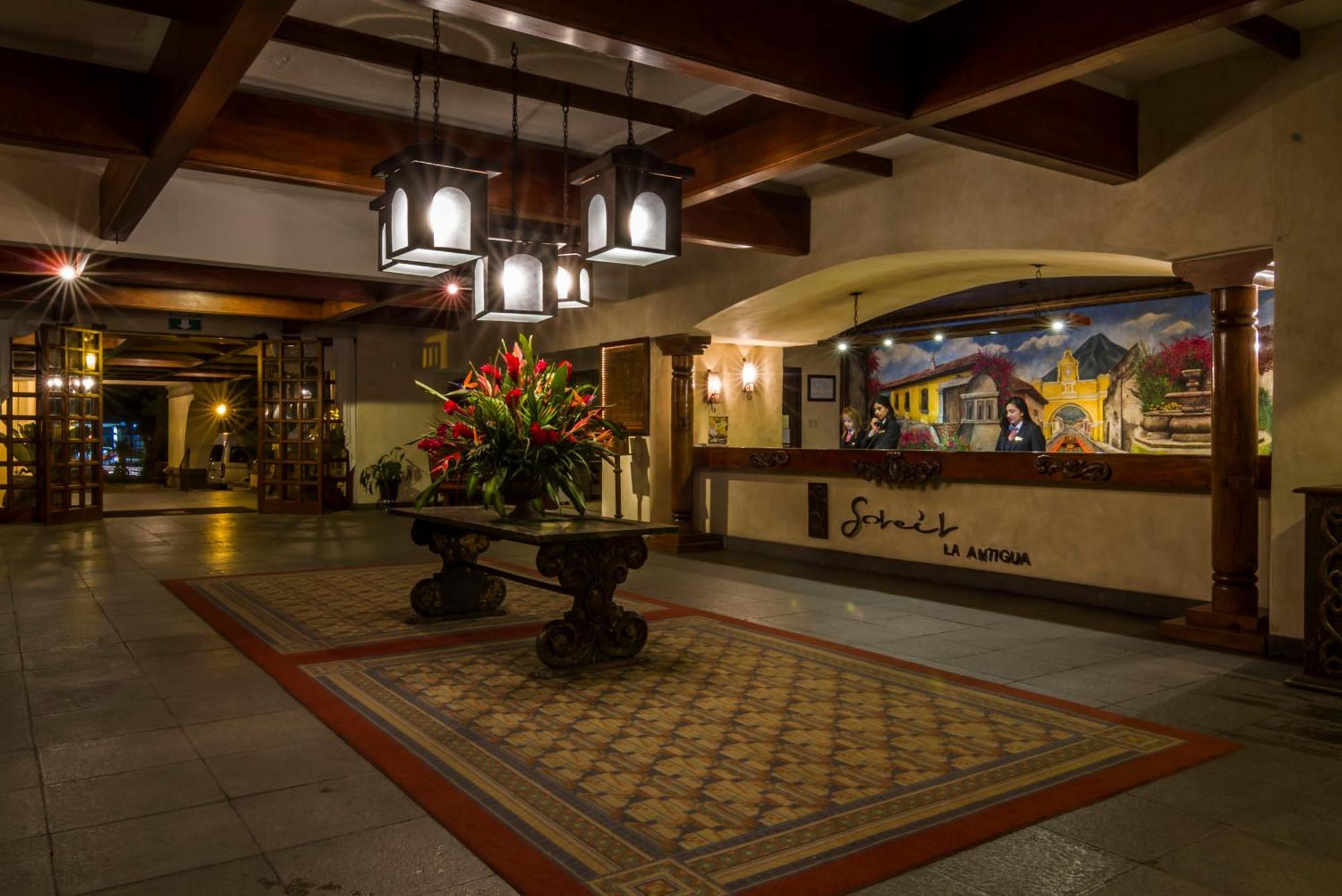 Hotel Soleil La Антигуа-Гватемала Экстерьер фото
