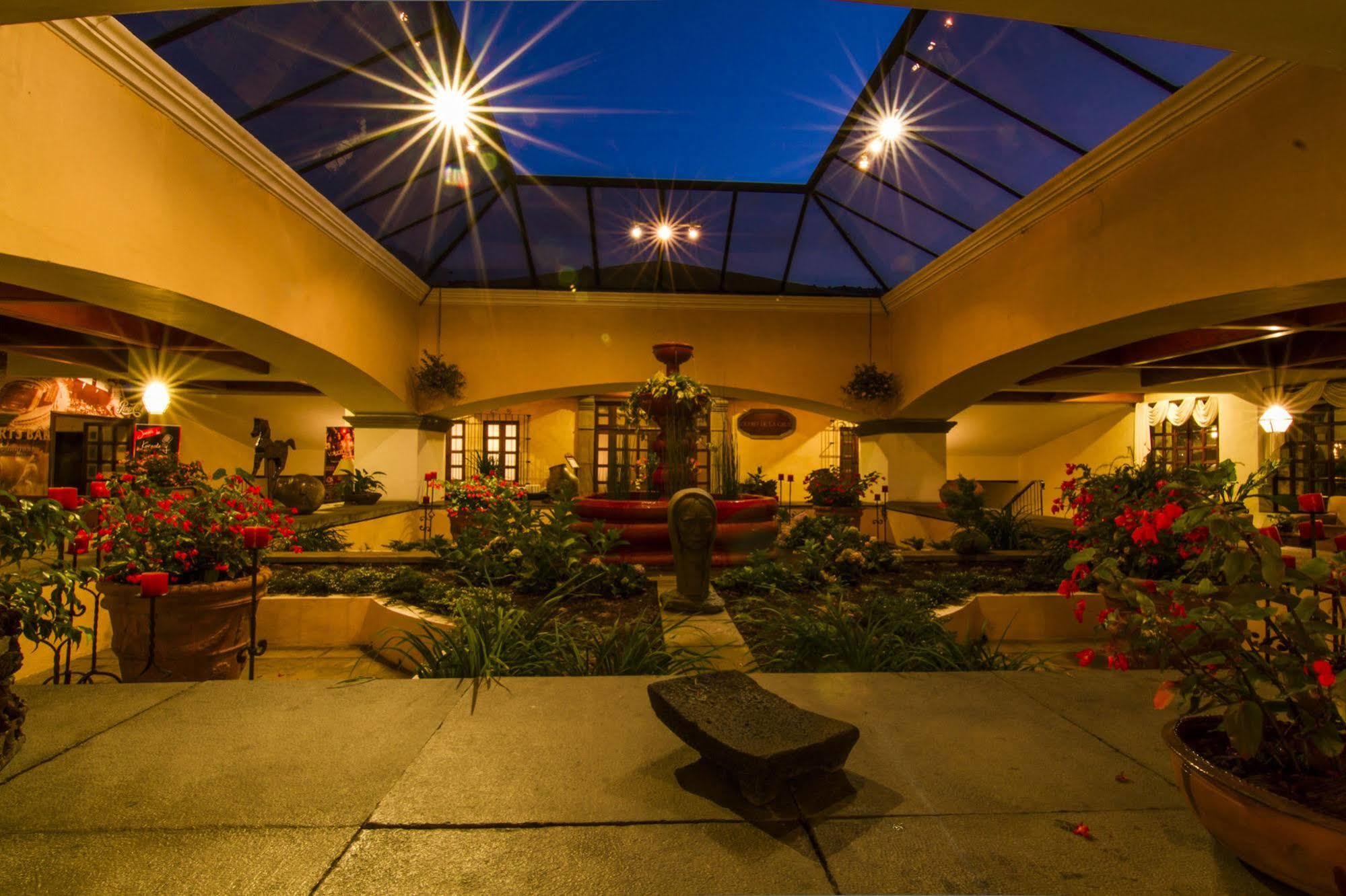 Hotel Soleil La Антигуа-Гватемала Экстерьер фото